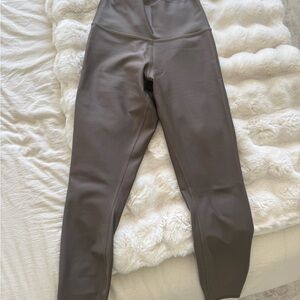 Alo Leggings - olive tree